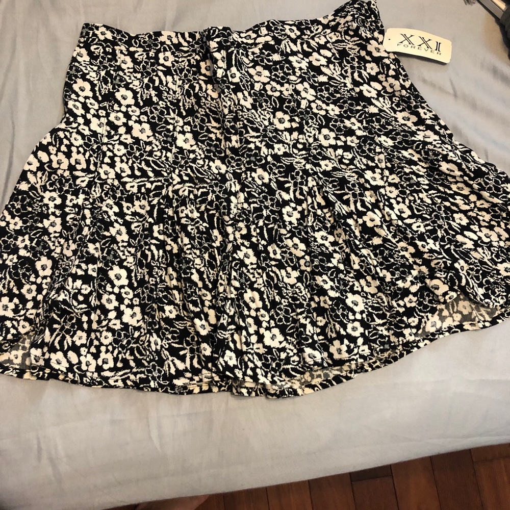 Women’s skirt